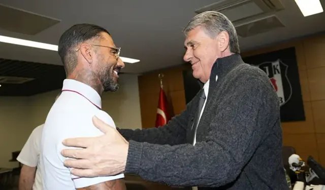 Quaresma, Beşiktaş’ı Ziyaret Etti: Başkan Serdal Adalı ile Bir Araya Geldi