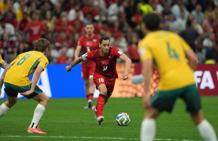 Hakan Çalhanoğlu'ndan Net Öz Eleştiri