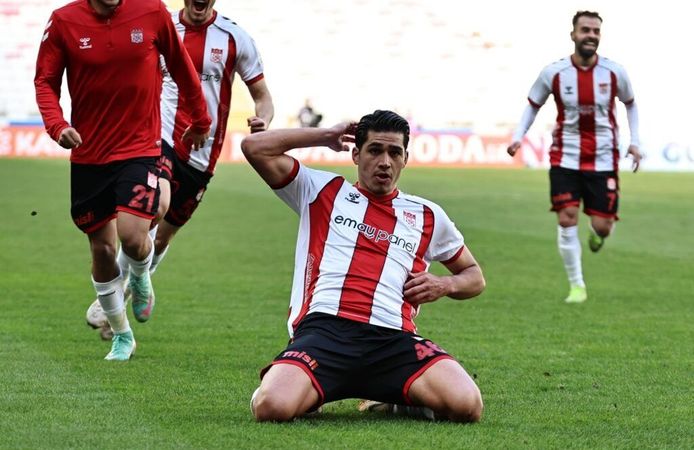 Özel: Göztepe, Bekir Turaç Böke için Sivasspor ile Anlaştı