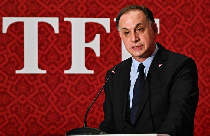 Özel | Spor Hukukçusu Anlattı: ''Ligler Ertelenebilir, Şampiyonluklar İptal Edilebilir''