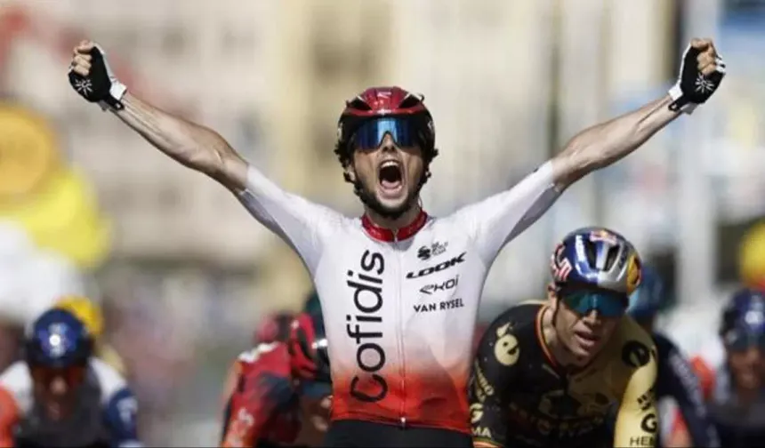 110. Fransa Bisiklet Turu'nda zafer Victor Lafay'ın