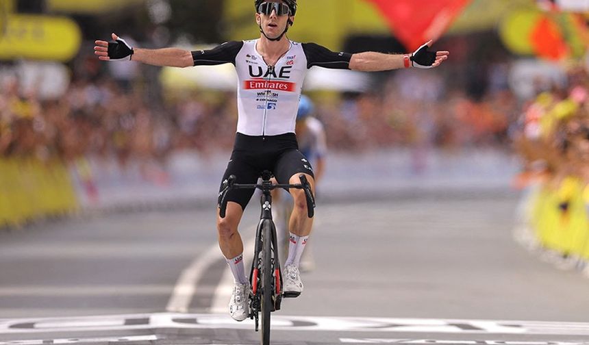 Tour de France'ta açılış etabında zafer Adam Yates'in