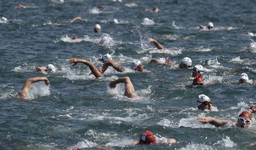 Boğaziçi Kıtalararası Yüzme Yarışı'nda kazananlar belli oldu
