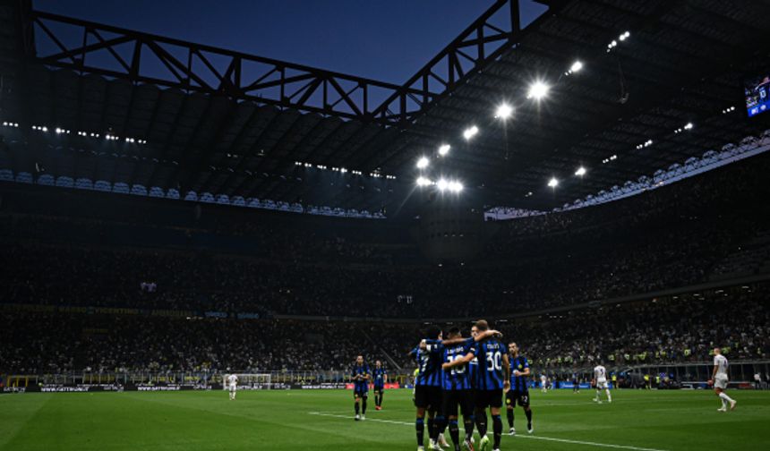 Inter, sahasında Fiorentina'yı farklı yendi