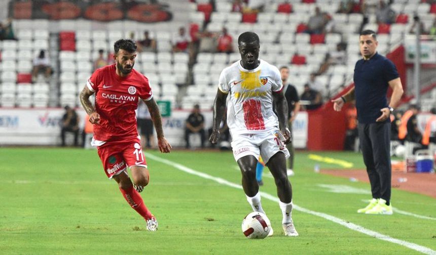 Antalya'da puanlar paylaşıldı: Antalyaspor - Kayserispor 1-1
