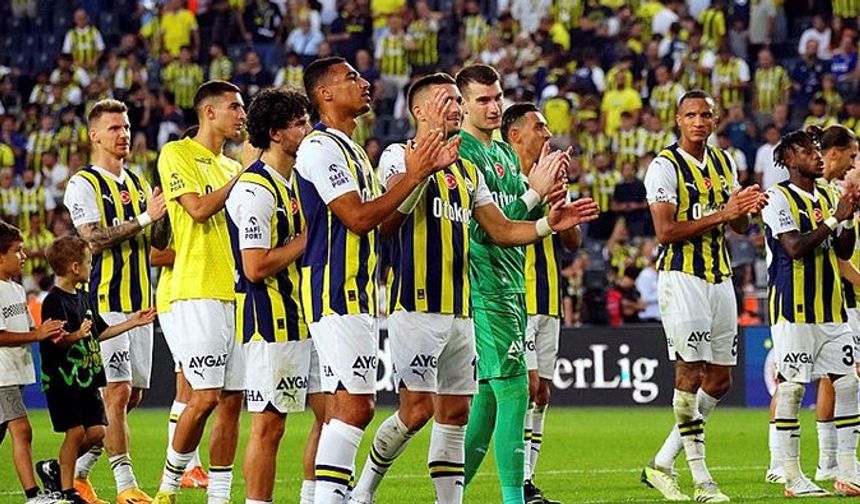 Fenerbahçe Konferans Ligi grubunda ilk kez sahneye çıkıyor! Nordsjaelland maçında 11'ler belli oldu..