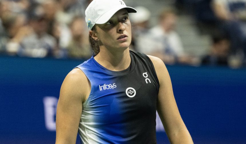 Iga Swiatek, üst üste ikinci kez yılın kadın tenisçisi seçildi