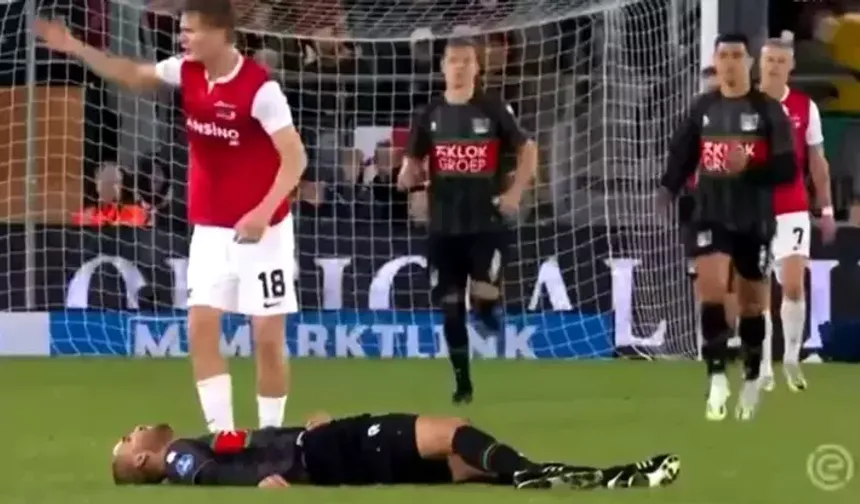 AZ Alkmaar - NEC Nijmegen maçında Bas Dost bir anda yere yığıldı