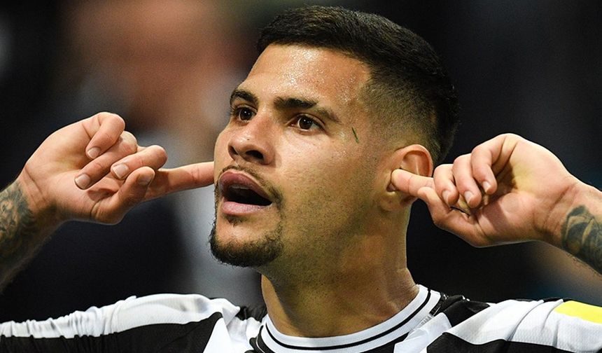 Newcastle United, Bruno Guimaraes ile sözleşme yeniledi! Tam 115 milyon euro...