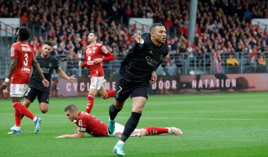 PSG süper yıldızının golüyle haftayı kayıpsız geçti