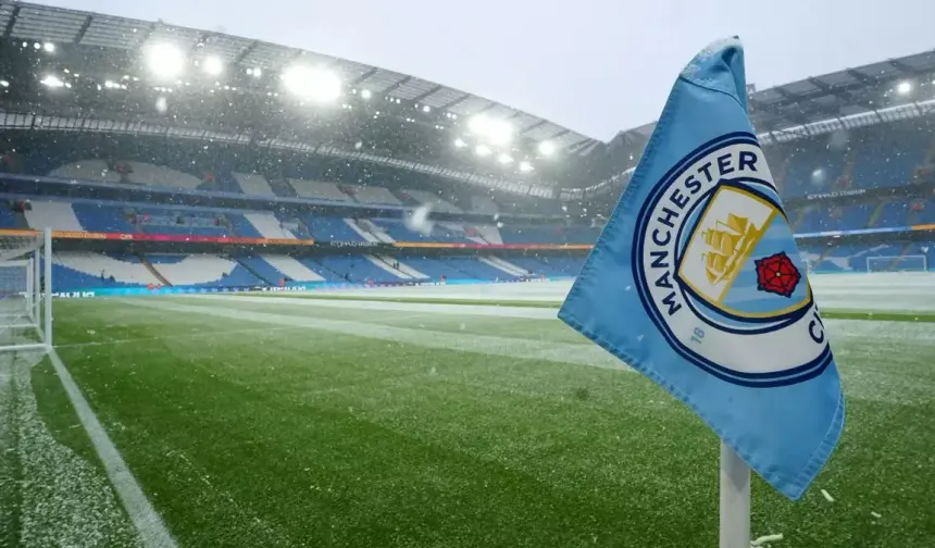 Manchester City'nin duruşması ertelendi!