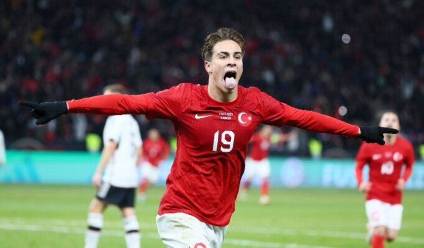 Transferde Kenan Yıldız sürprizi: Kariyer imzasını atabilir