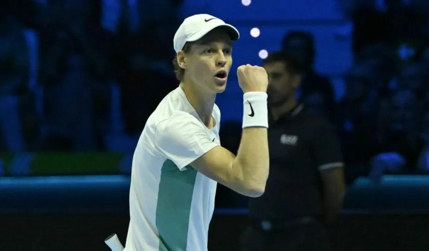 ATP Finalleri: Sinner, Rune'u yenerek Djokovic'i yarı finale taşıdı