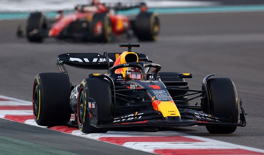 Şampiyon Max Verstappen sezonu galibiyetle tamamladı