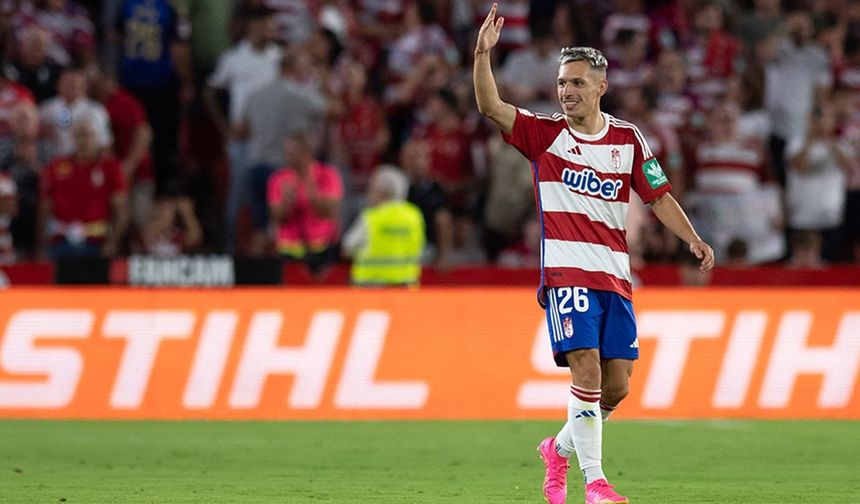 Bayern Münih, Bryan Zaragoza'yı resmen duyurdu