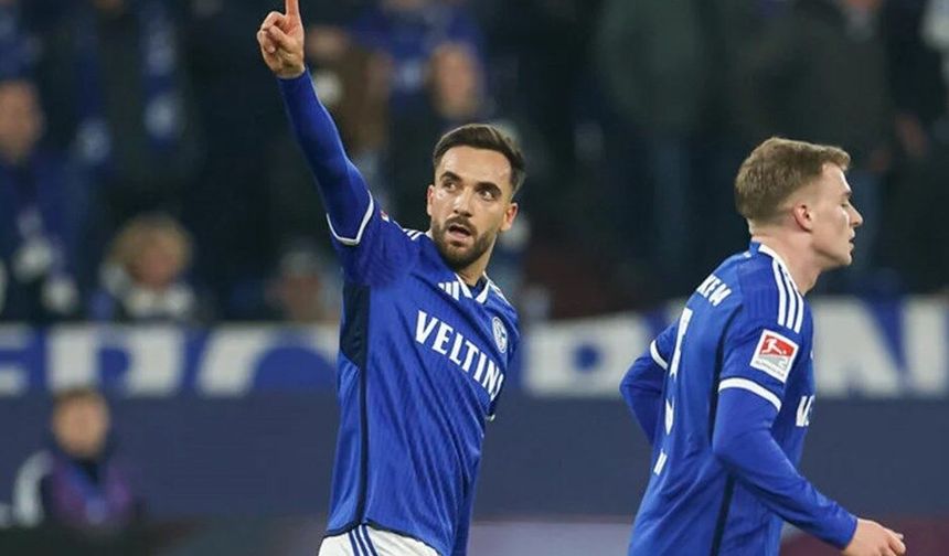 Kenan Karaman gollerine devam ediyor