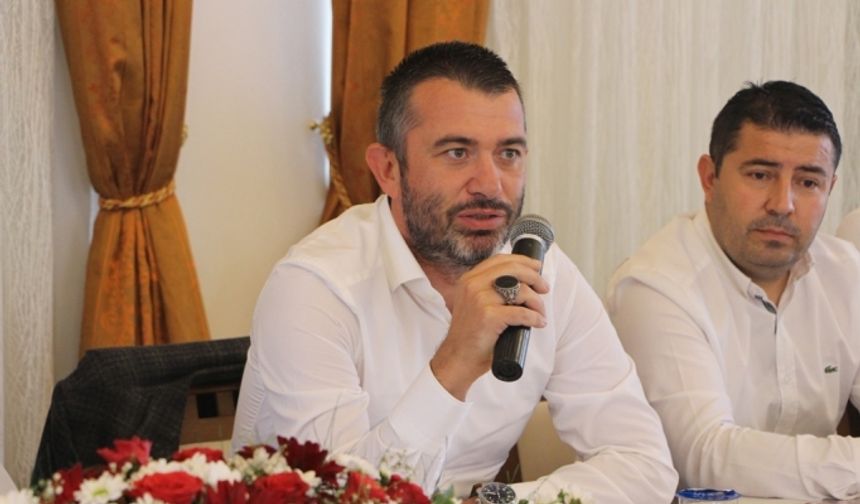 Bandırmaspor'da Onur Göçmez yönetiminden ayrıldı