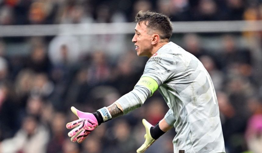 Fernando Muslera'dan büyük başarı: Bülent Korkmaz'ı yakaladı!