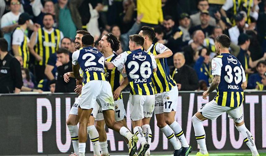 Kanarya şampiyonluk aşkına! Sivasspor - Fenerbahçe ilk 11'ler