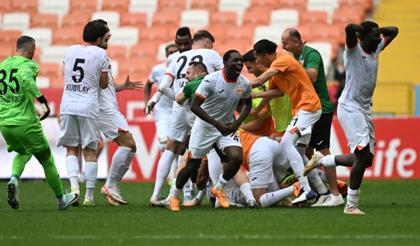 Adanaspor lige evinde galibiyetle başladı!