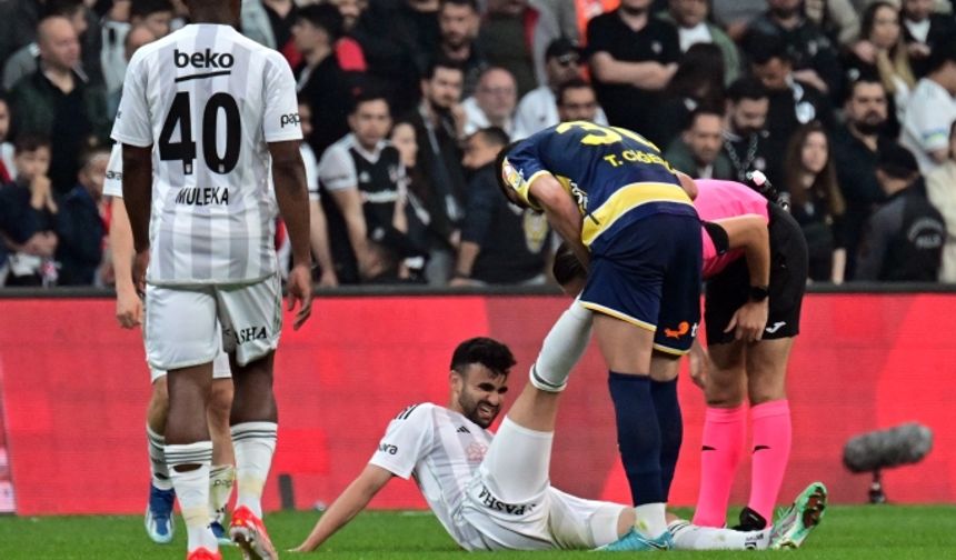 Beşiktaş’ta iki oyuncu birden sakatlandı!