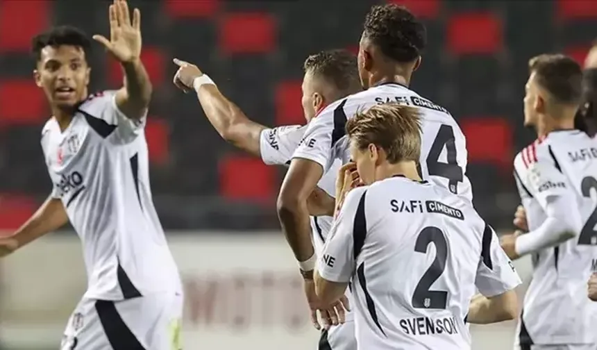 Beşiktaş Konyaspor selçuk sports izle | netspor, inat tv, kralbozguncu, taraftarium