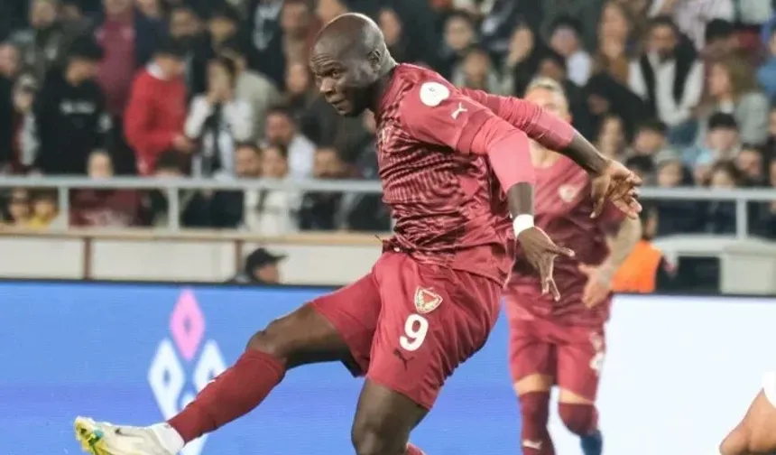 Aboubakar: "Beşiktaş'a rakip olmak duygusaldı"