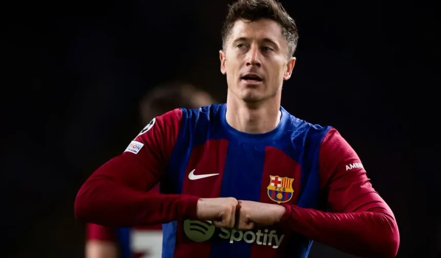 Milan, Robert Lewandowski için yakın takipte!