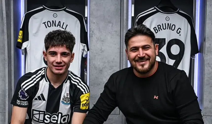 Premier Lig'e tarihi imza!