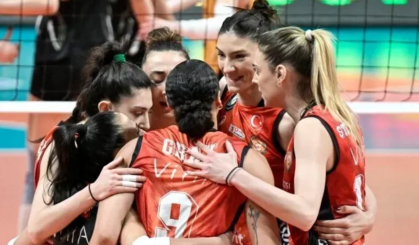Eczacıbaşı, Sultanlar Ligi'ni üçüncü bitirdi