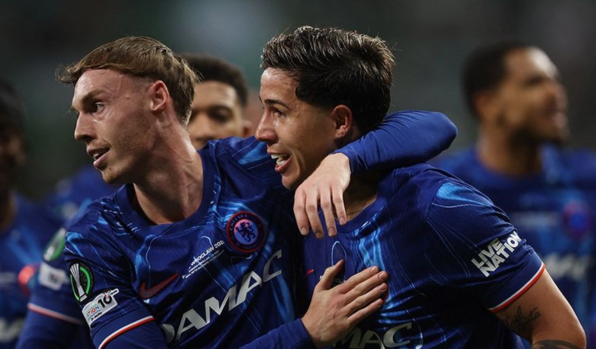 Chelsea ikinci yarı açıldı: UEFA'nın 5 kupasını kazanan tek takım oldu!