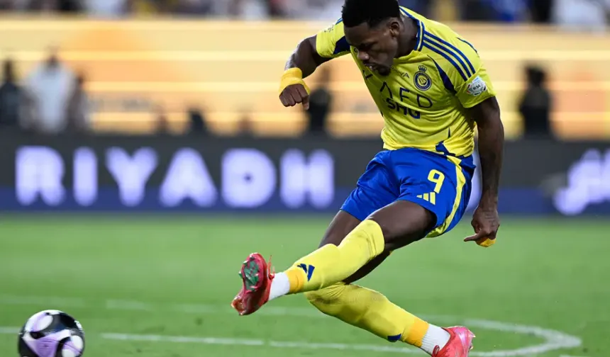 Fenerbahçe'ye dev rakipler: Forvet transferinde rekabet kızıştı