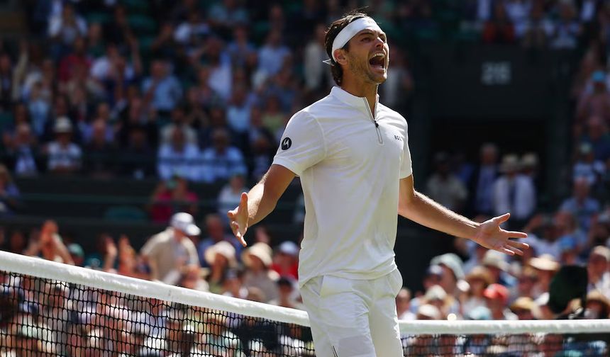 Carlos Alcaraz ve Taylor Fritz Wimbledon'da yarı finalde!