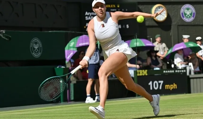 Wimbledon'da Anisimova ve Swiatek yarı finalde!