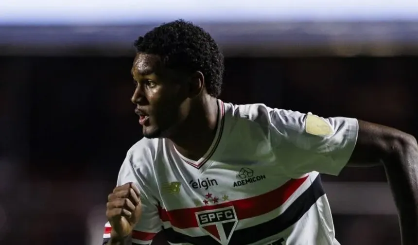 Arda Turan'dan Brezilyalı bek takviyesi!