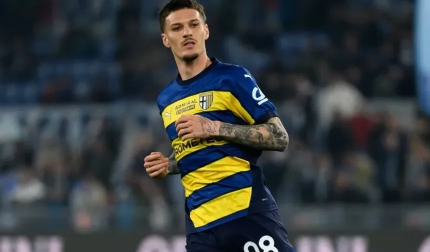 PSV, Dennis Man'i kadrosuna katmaya hazırlanıyor!