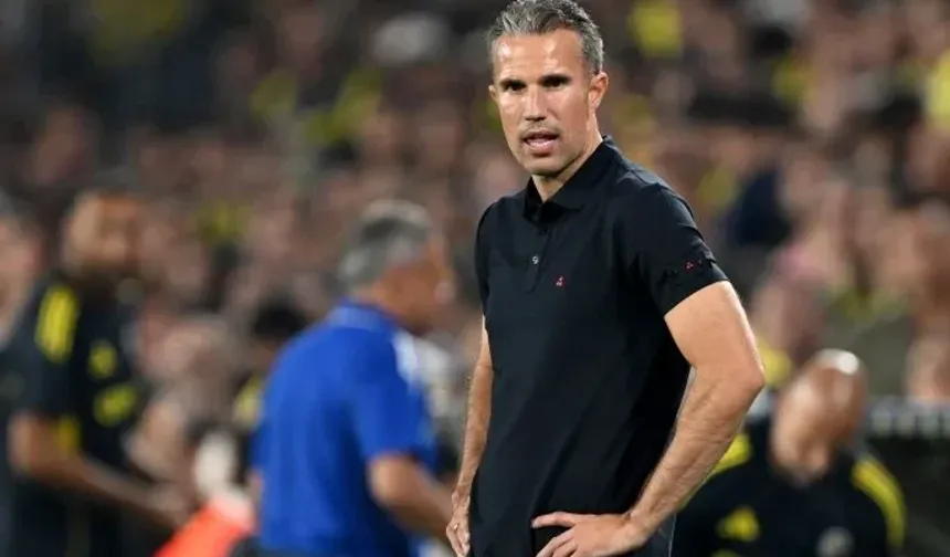 Robin van Persie: "Fenerbahçe benim için çok özel"