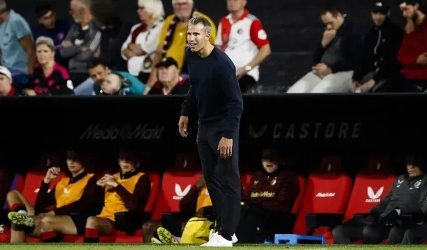 Feyenoord'dan farklı tarife: 4-0!