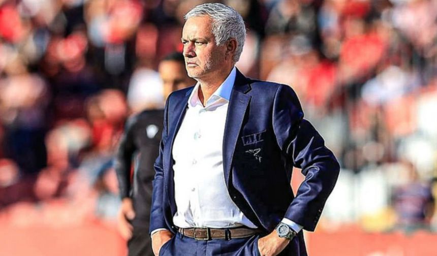 Mourinho, Benfica’yla Portekiz Ligi’ne galibiyetle başladı