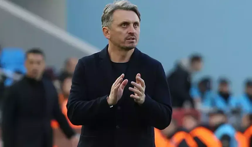 Eyüpspor'da yeni dönem! Orhan Ak ile 3 yıllık anlaşma sağlandı