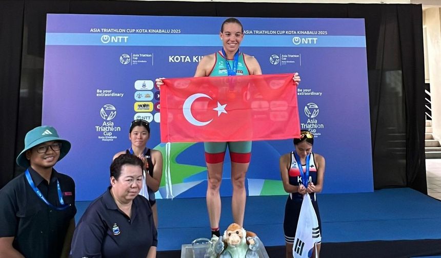 Sinem Francisca Tous, Asya Triatlon Kupası’nda Altın Madalya Kazandı