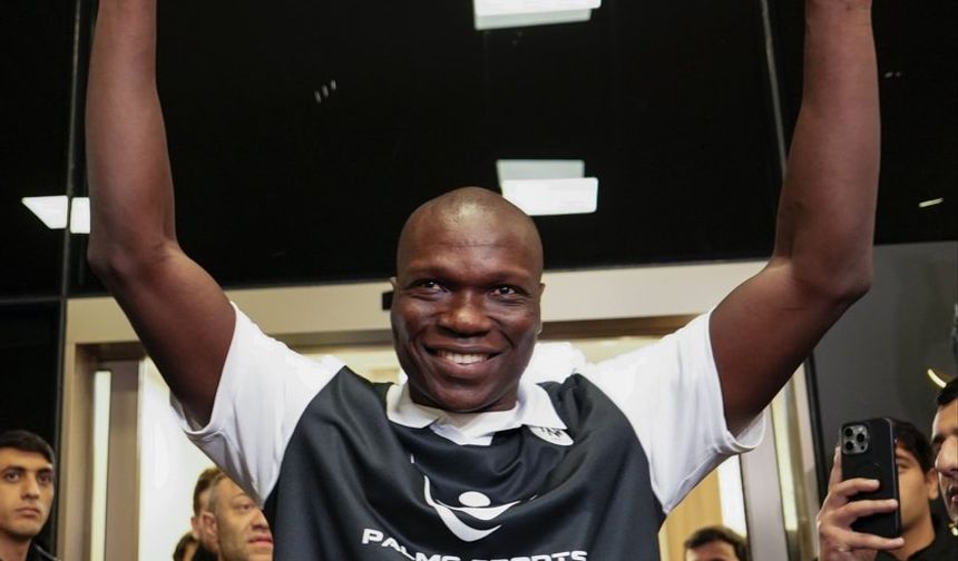 Vincent Aboubakar Neftçi PFK'da!