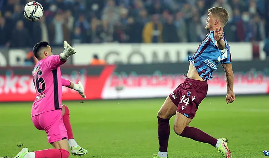 Başakşehir – Trabzonspor Maçında Nefes Kesen Rekabet!