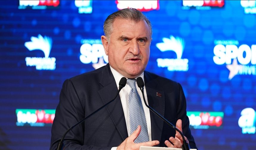 Osman Aşkın Bak: Türk sporunda bir spor tesisi devrimi yaşanmaktadır