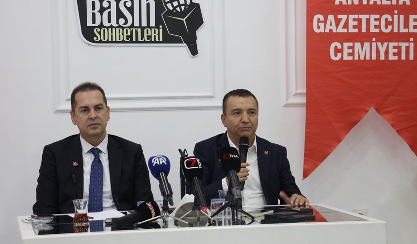 Rıza Perçin’den çarpıcı açıklama: “Kulübün içinden hâlâ bilgi sızıyor!”