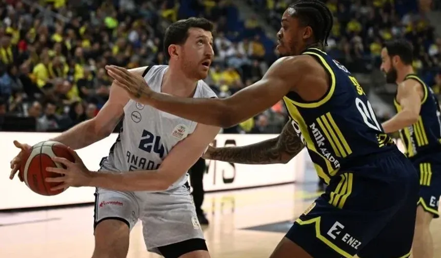 Fenerbahçe Beko, Anadolu Efes'i uzatmalarda mağlup etti!