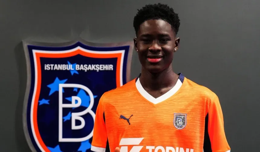 Başakşehir, Abdoulie Njie ile Sözleşme Yeniledi