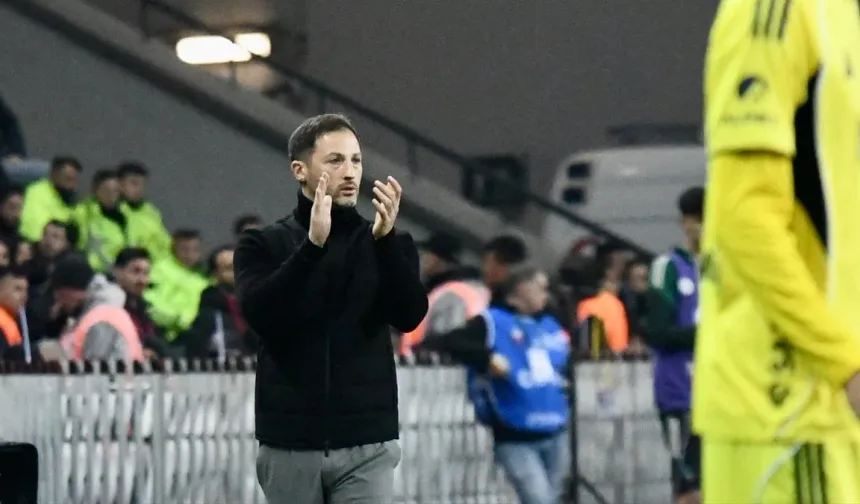 Domenico Tedesco: “Zorlu dönemde 3 puan için mutluyuz”