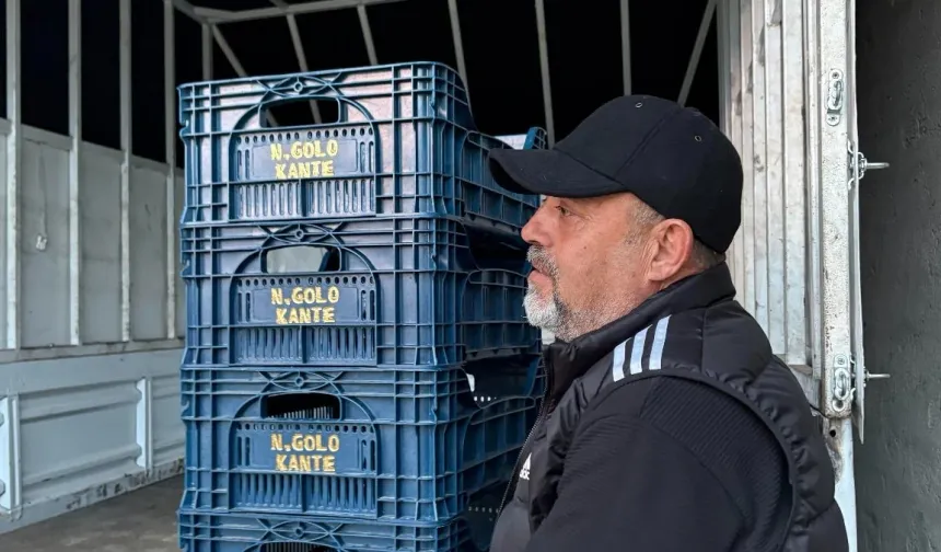 Fenerbahçeli Taraftar, Domates Kasalarına N'Golo Kante Yazdırdı