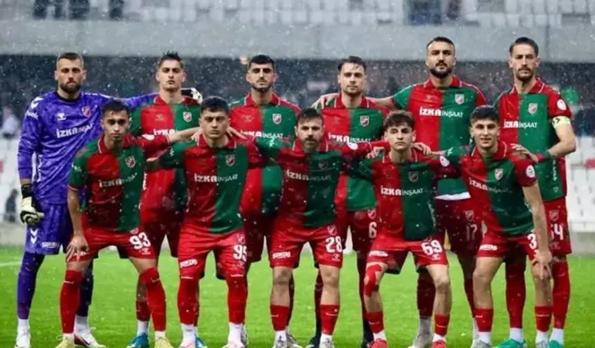 Karşıyaka’nın Evinde Bileği Bükülmüyor